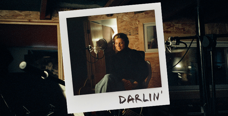 SARA DUFOUR COVERS THE ICONIC “DARLIN'” FROM ROCH VOISINE 