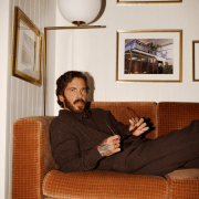 CLAUDE BÉGIN PRÉSENTE « POUR LE MEILLEUR ET POUR LE PIRE »